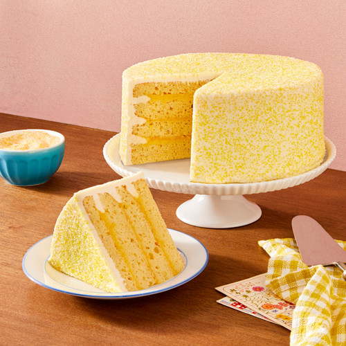 Luscious Lemon Cake View 2