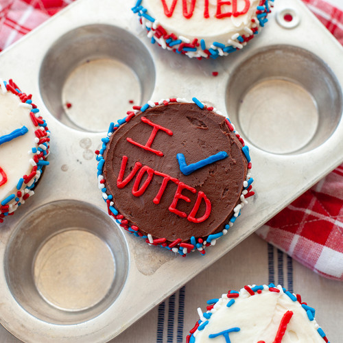 Red I Voted Cupcake 4-box View 2