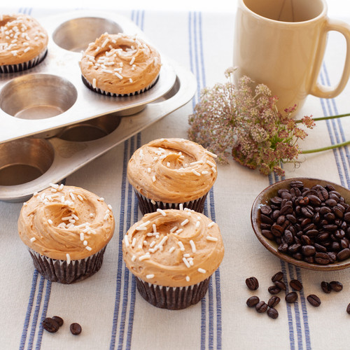 Mocha Cupcake View 2