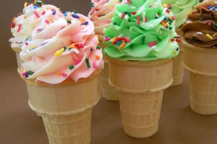 Ice Cream Cupcakes recipe