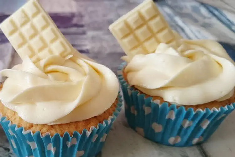 White Chocolate Cupcakes recipe