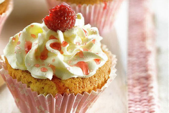 How to make White Chocolate cupcakes 